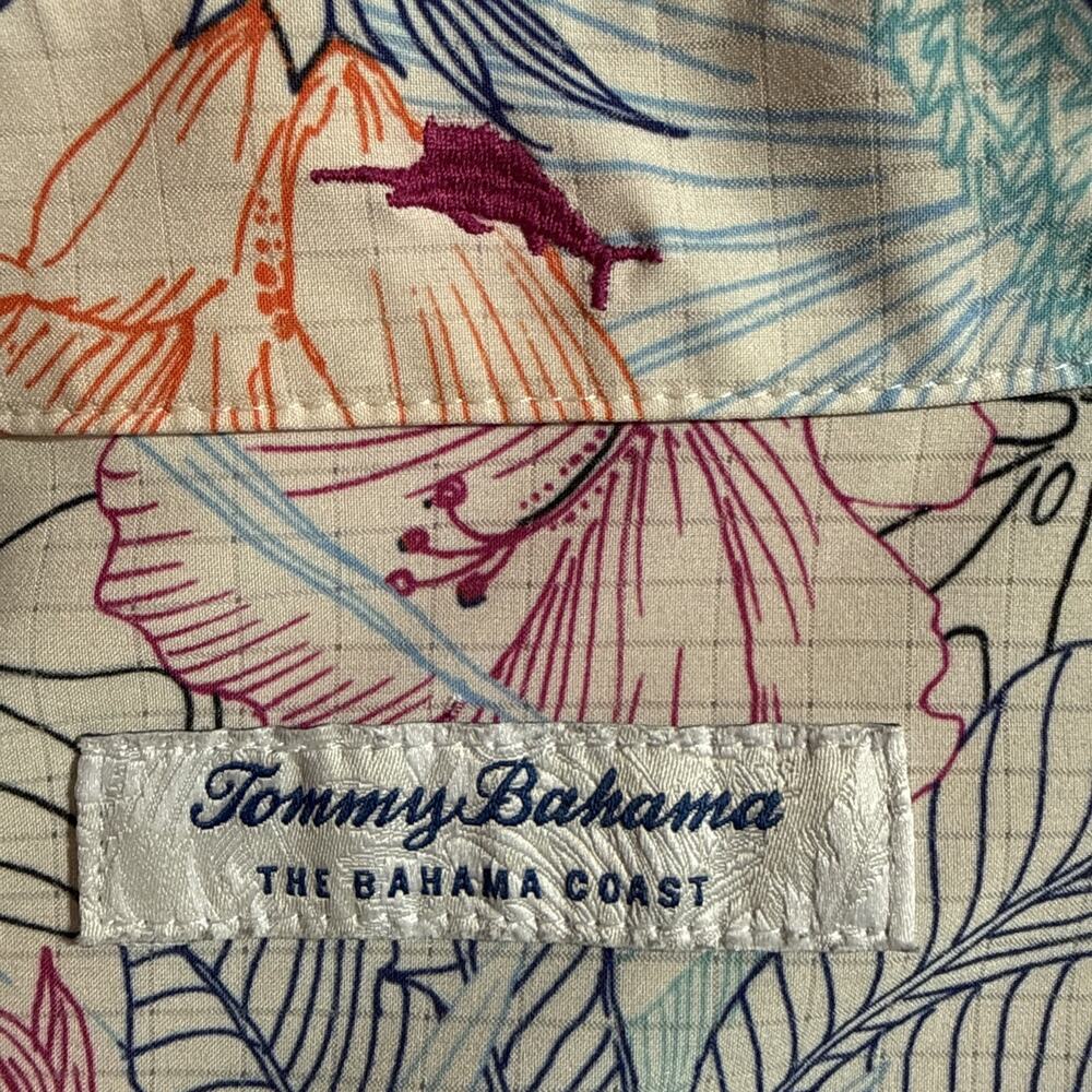 Tommy Bahama Camp Shirt Mens XL IslandZone Glow Palms Floral Performance - Picture 2 of 8